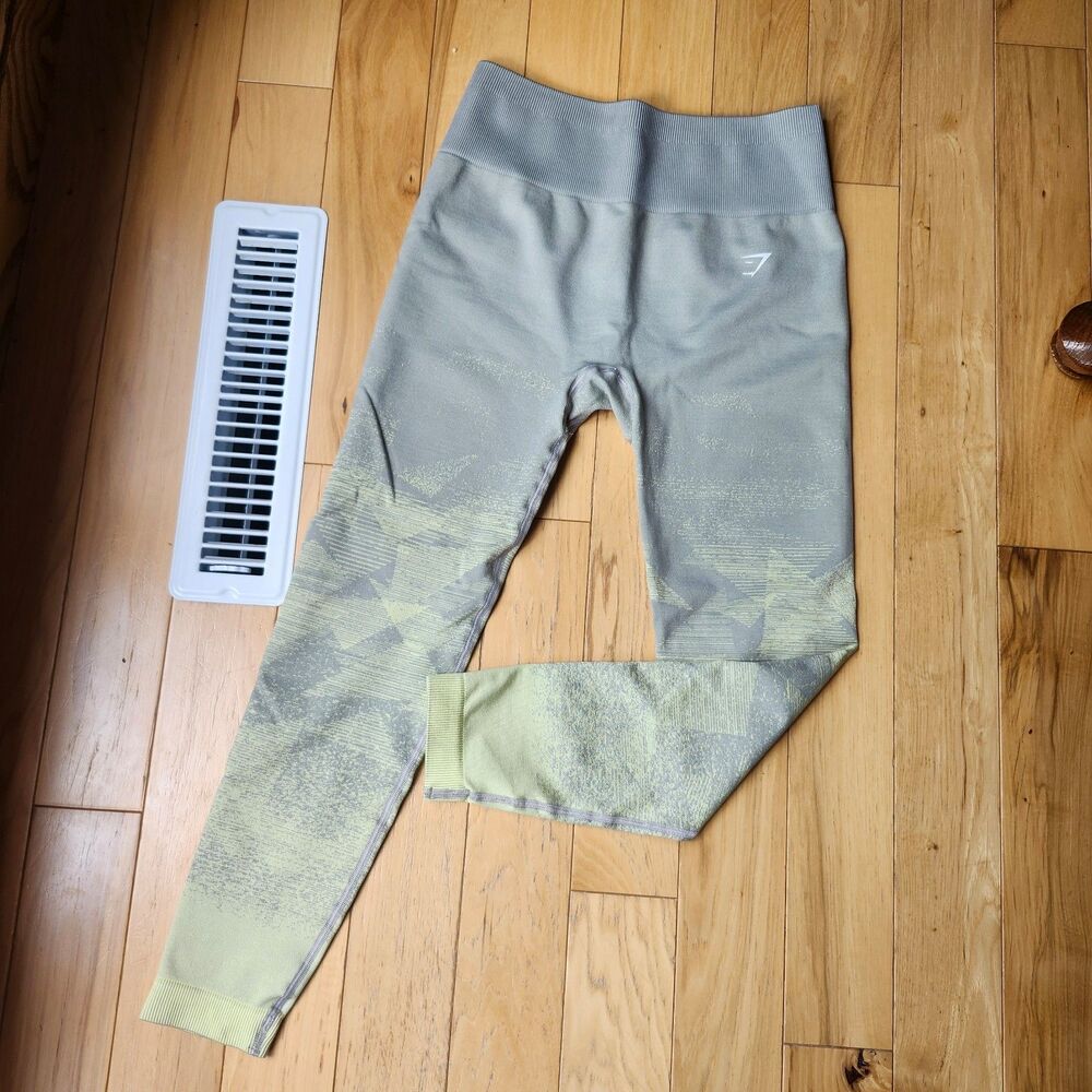 (M) Gymshark leggings